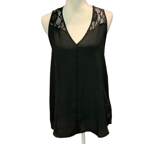 🔥🔥SALE🔥🔥SOPHIE RUE Black V-Neck Sleeveless Lace Blouse Top - Picture 1 of 3
